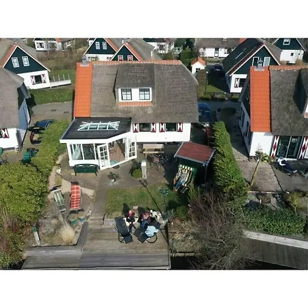 Buitenplaats 79 Ferienhaus *